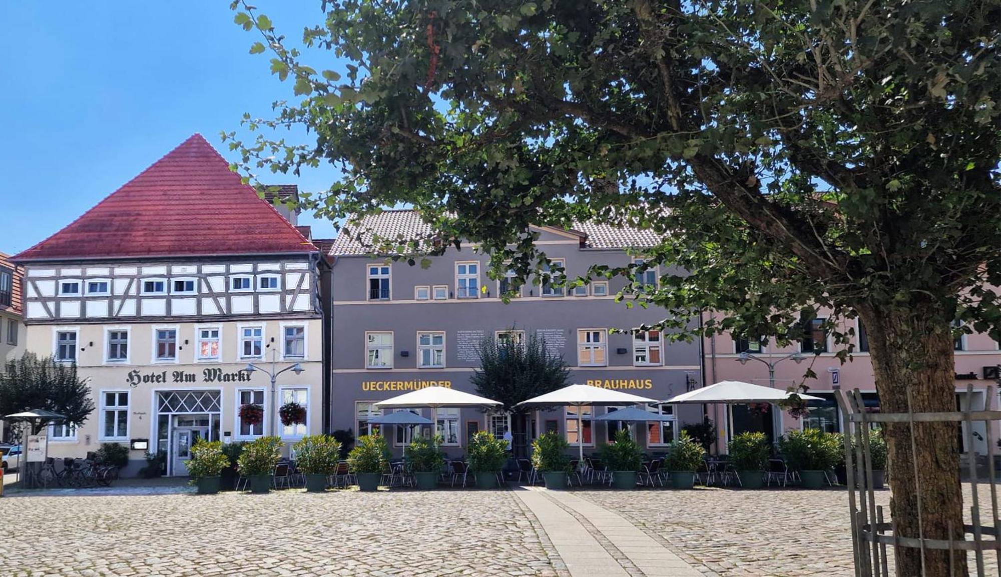 Am Markt & Brauhaus Stadtkrug Hotel Ueckermünde
